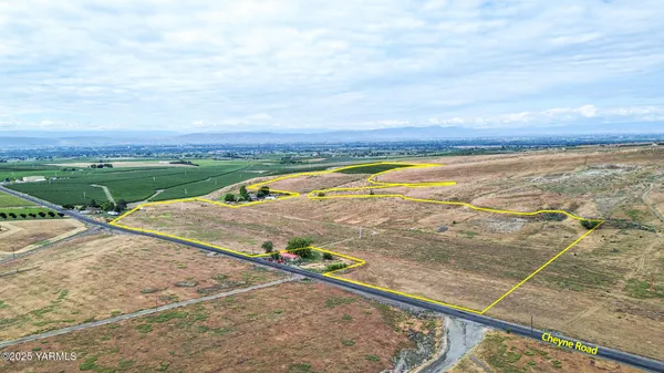 $975,000 | Nka Cheyne Road, Zillah, WA 98953