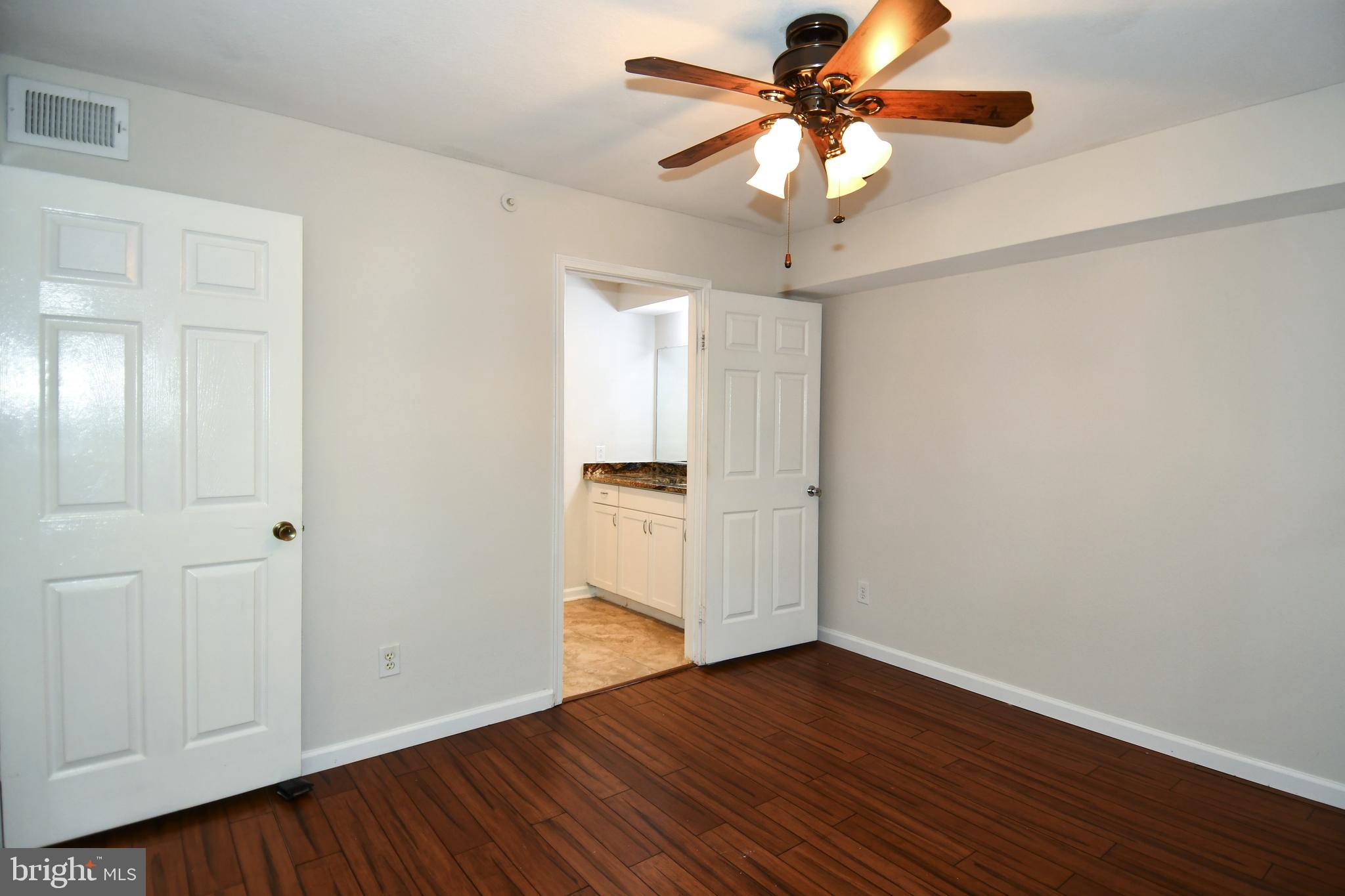 3315 Wyndham Circle, Unit 1223 Alexandria, VA 22302 - Photo 22 of 47