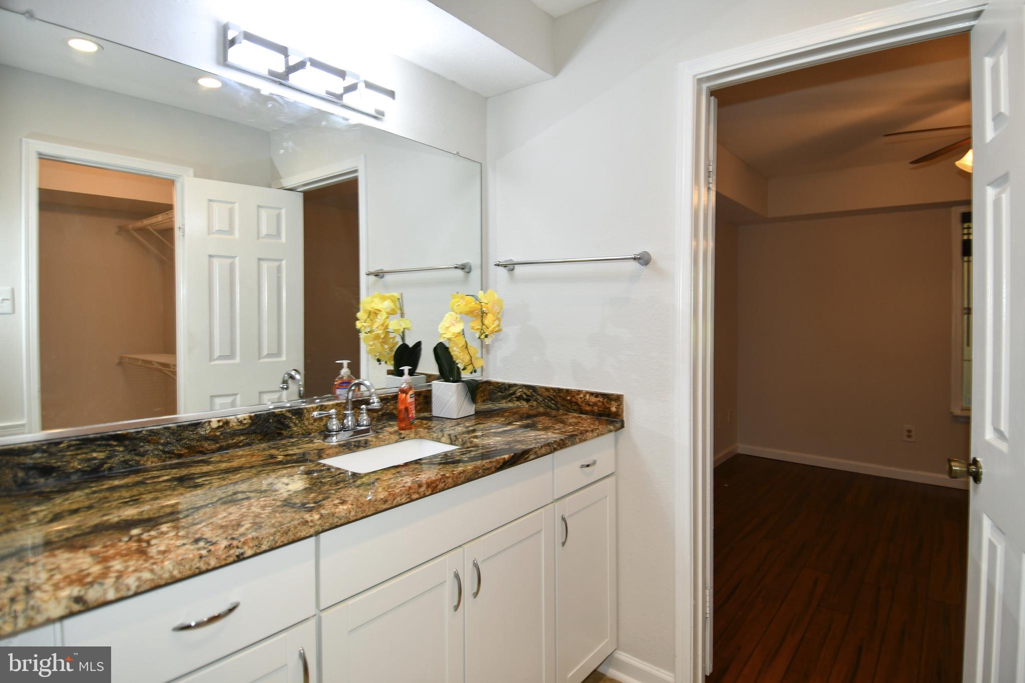 3315 Wyndham Circle, Unit 1223 Alexandria, VA 22302 - Photo 24 of 47