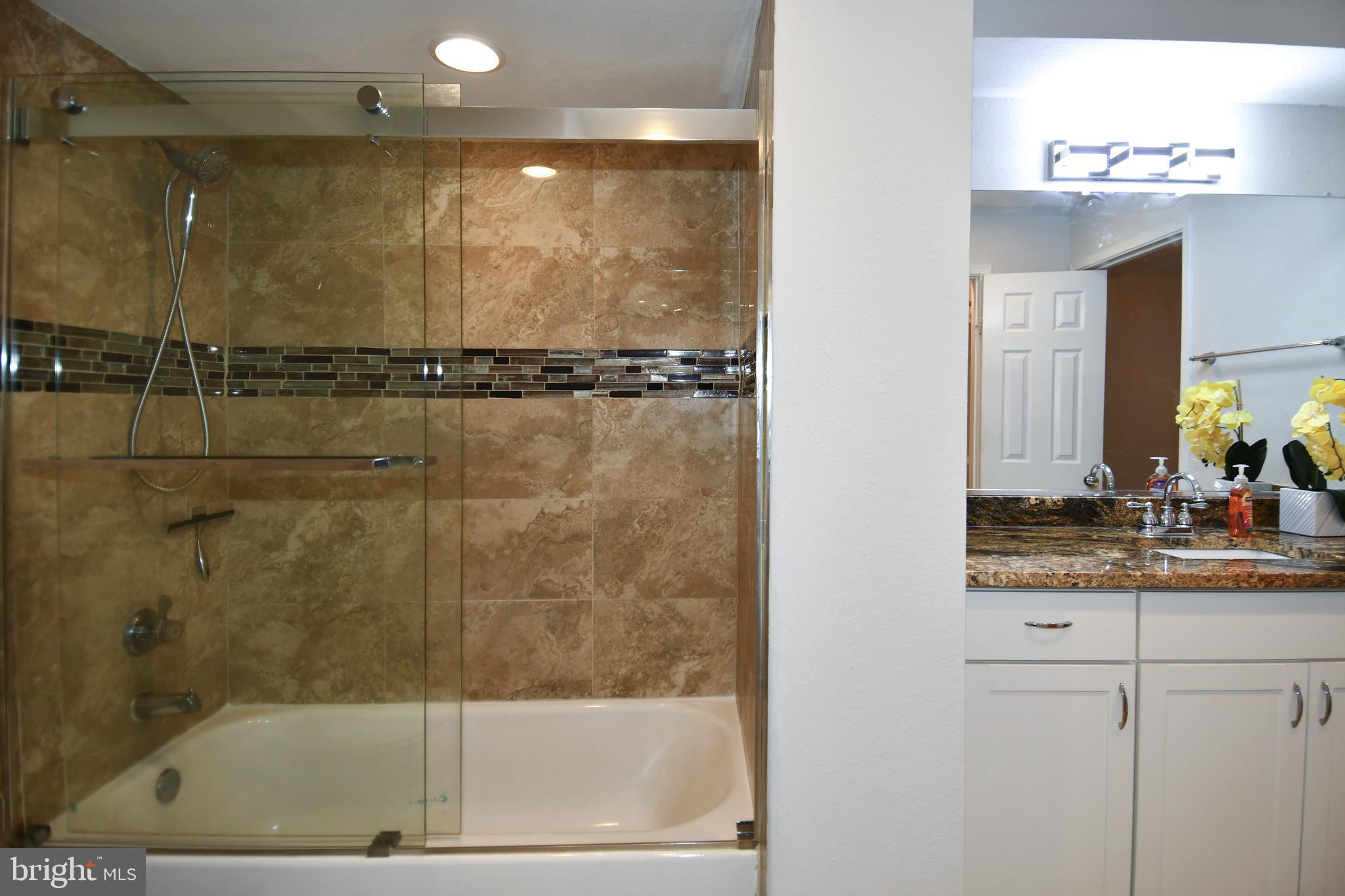 3315 Wyndham Circle, Unit 1223 Alexandria, VA 22302 - Photo 25 of 47