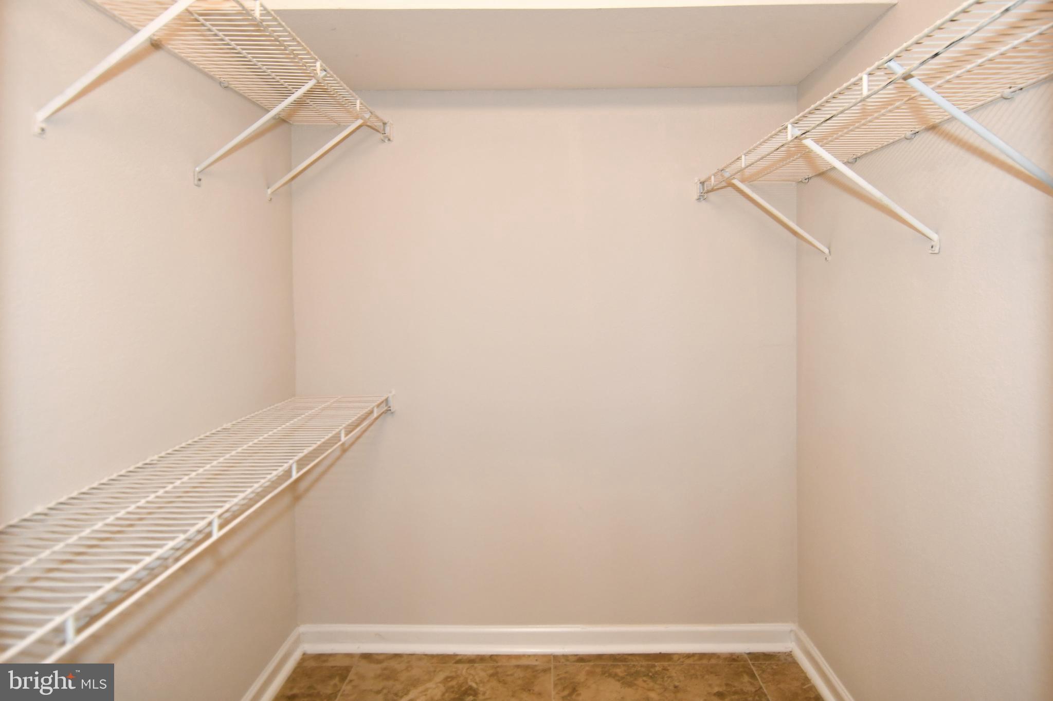 3315 Wyndham Circle, Unit 1223 Alexandria, VA 22302 - Photo 27 of 47