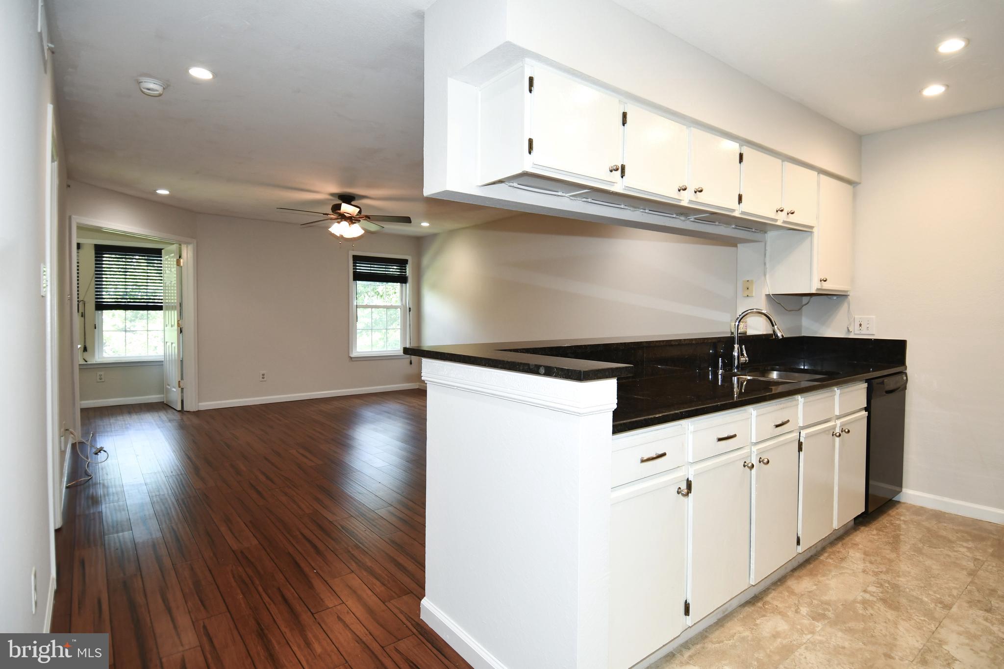 3315 Wyndham Circle, Unit 1223 Alexandria, VA 22302 - Photo 4 of 47