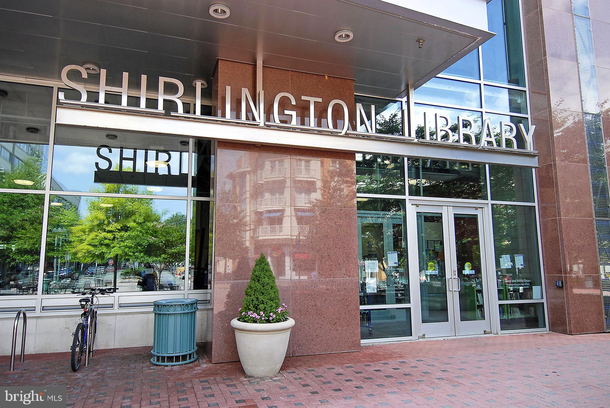 3315 Wyndham Circle, Unit 1223 Alexandria, VA 22302 - Photo 43 of 47