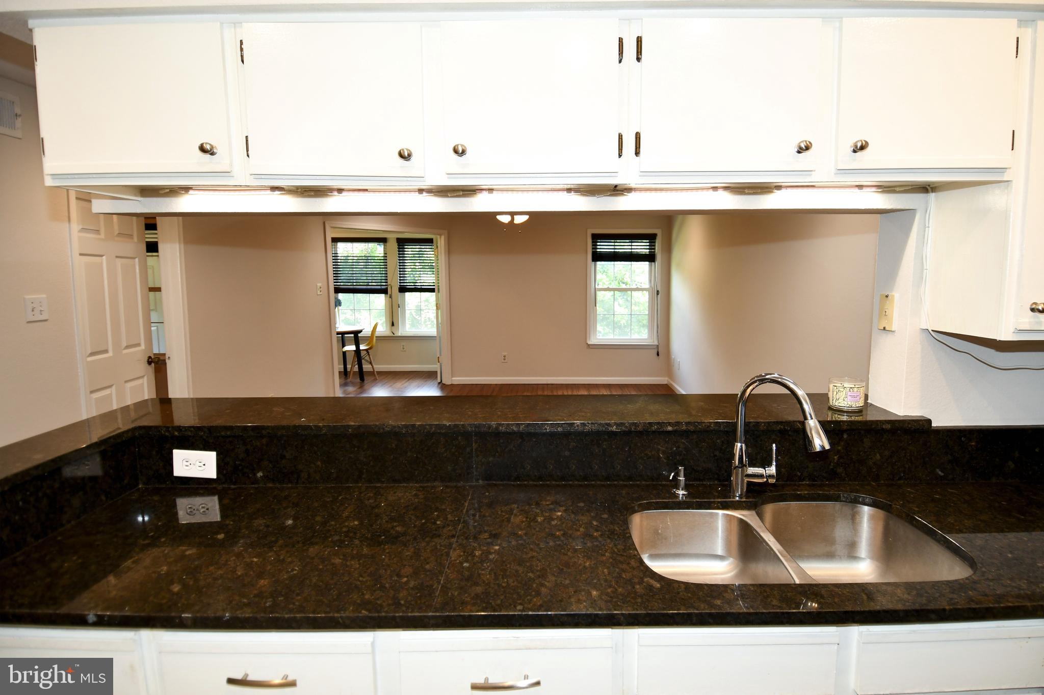 3315 Wyndham Circle, Unit 1223 Alexandria, VA 22302 - Photo 8 of 47