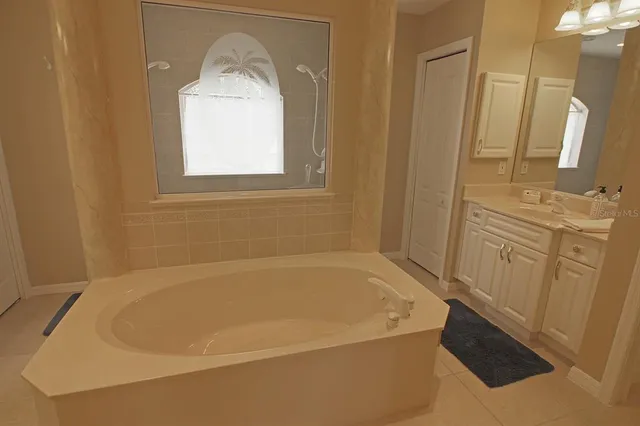 $3,000 | 811 Rotonda Circle, Rotonda West, FL 33947