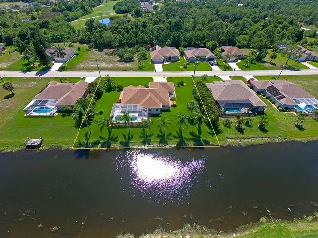 $3,000 | 811 Rotonda Circle, Rotonda West, FL 33947