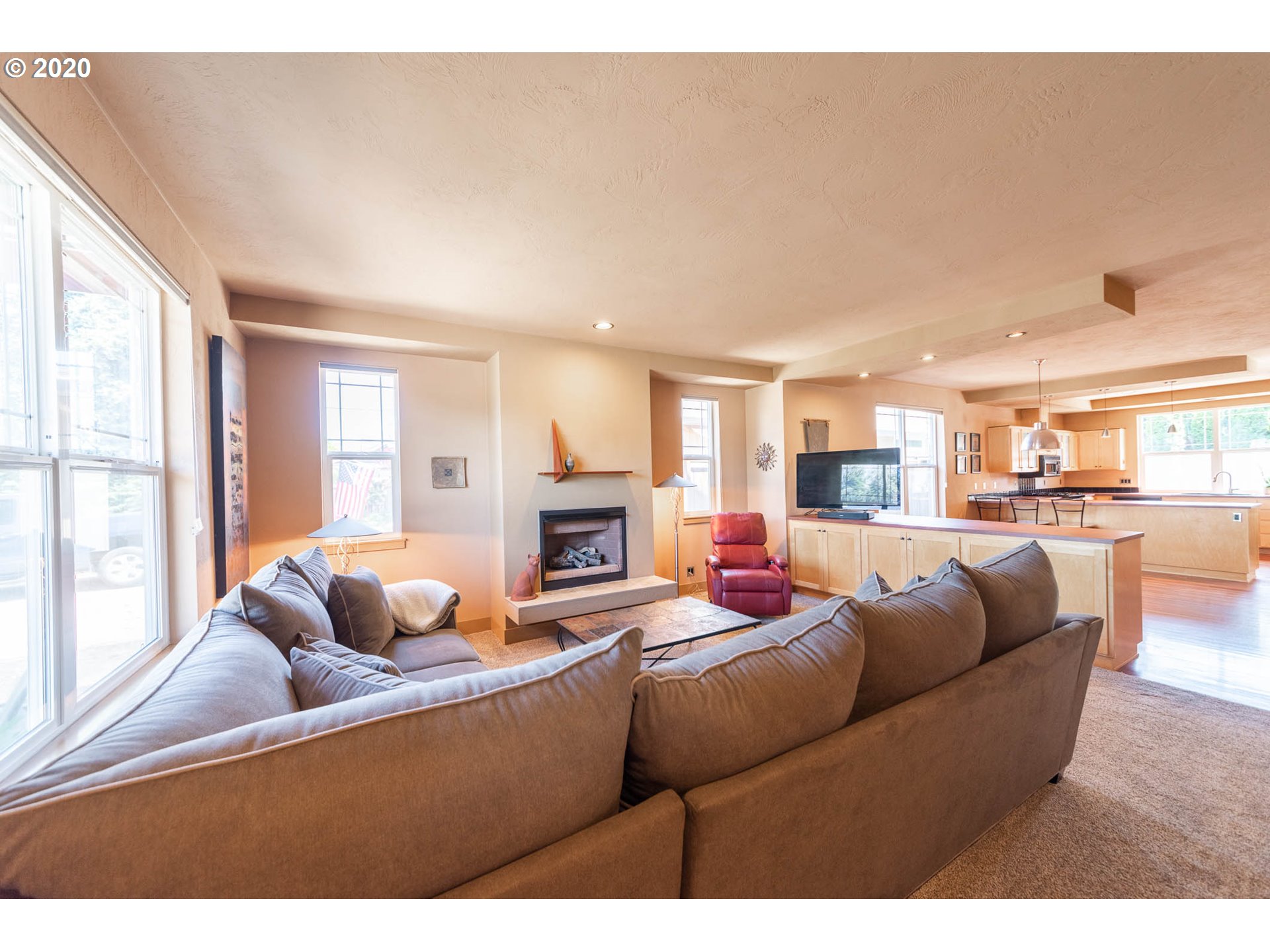 1230 Brickley Road Eugene, OR 97401 - Photo 3 of 26 Gallery Image 3