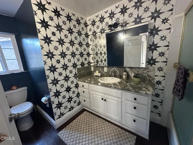 $2,395,000 | 999 Waterbury Lane, Ventura, CA 93001