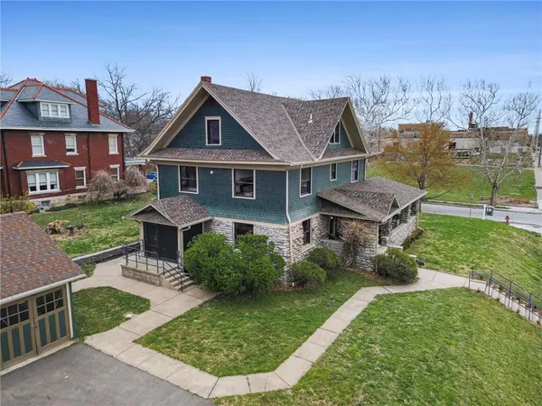 $750,000 | 2930 Campbell Street, Kansas City, MO 64109