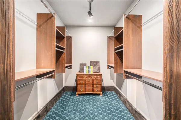 $750,000 | 2930 Campbell Street, Kansas City, MO 64109