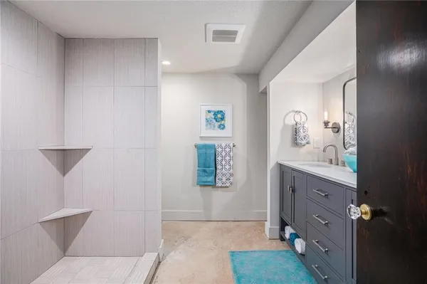 $750,000 | 2930 Campbell Street, Kansas City, MO 64109
