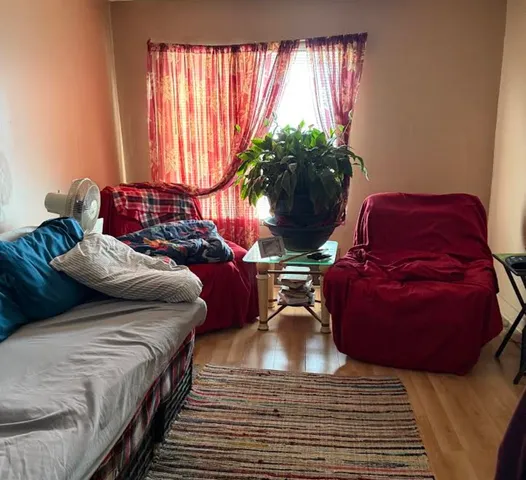 $269,999 | 2304 West 47th Place, Chicago, IL 60609