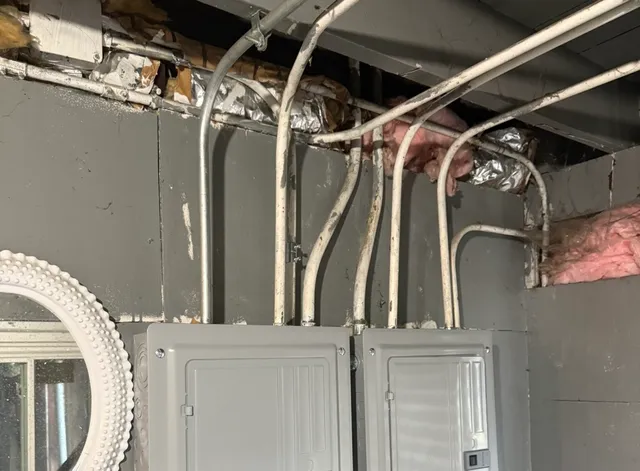 $269,999 | 2304 West 47th Place, Chicago, IL 60609