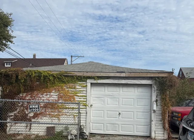 $269,999 | 2304 West 47th Place, Chicago, IL 60609