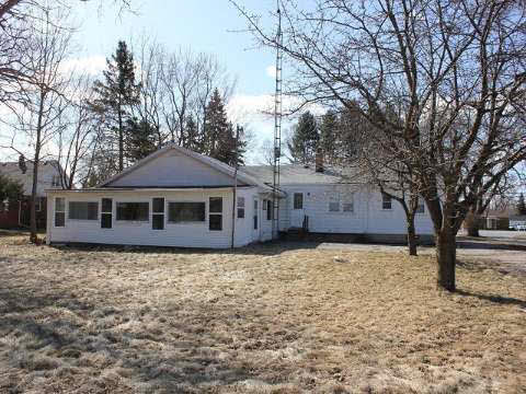 6084 Corunna Road Flint, MI 48532 - Photo 26 of 29 20352234-26.JPG