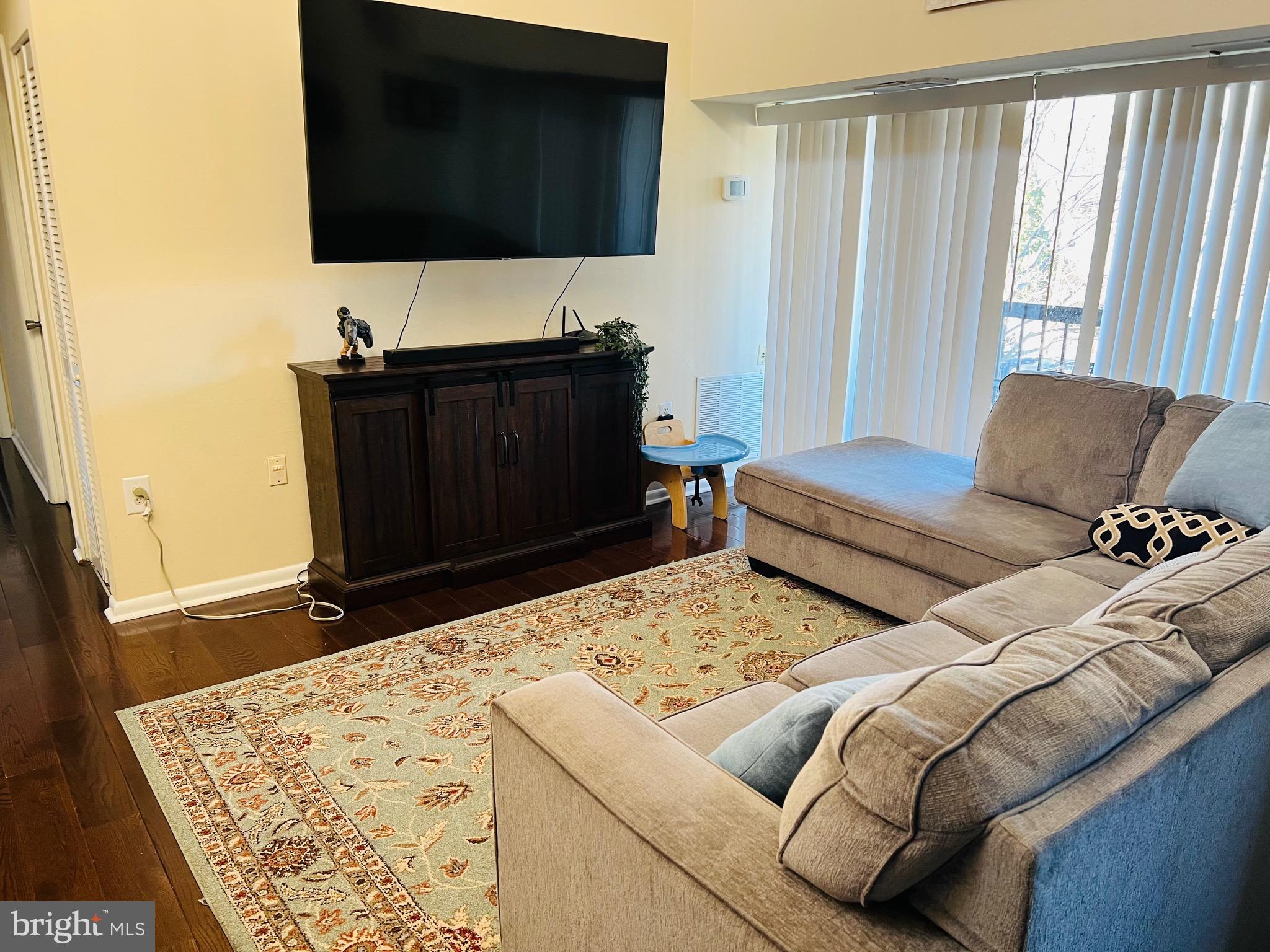 15710 Dorset Road, Unit 304 Laurel, MD 20707 - Photo 10 of 31 Gallery Image 10