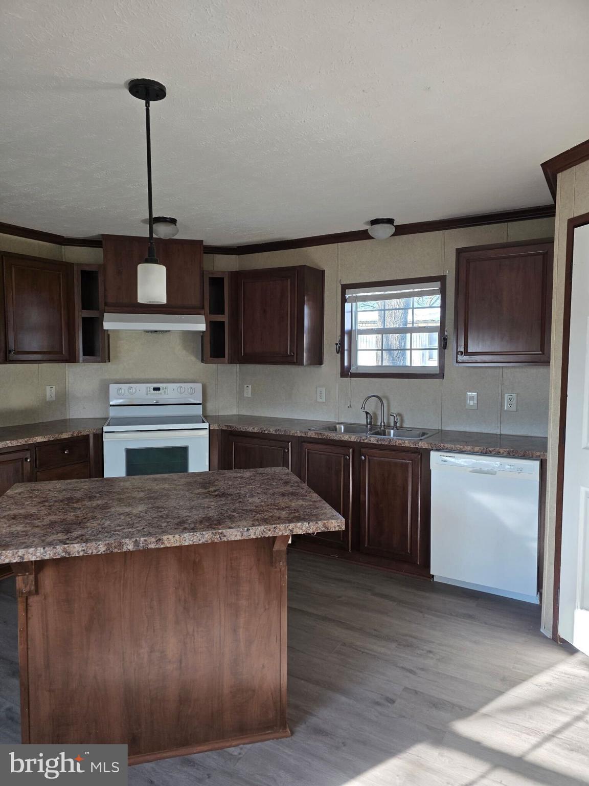 54 Corey Lane Ridgeley, WV 26753 - Photo 4 of 17