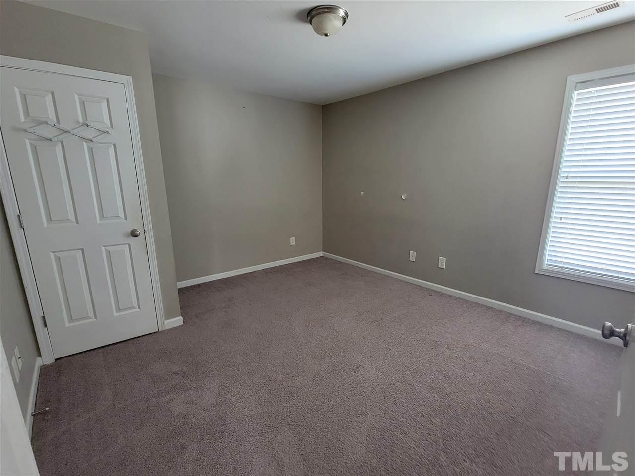 4018 Patriot Ridge Court Raleigh, NC 27610 - Photo 7 of 8
