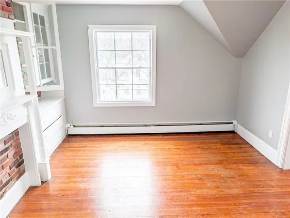 $1,700 | 53 Bancroft Street, Unit 3, Providence, RI 02909