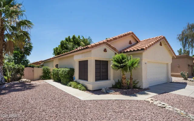 $2,500 | 13414 North 103rd Street, Scottsdale, AZ 85260
