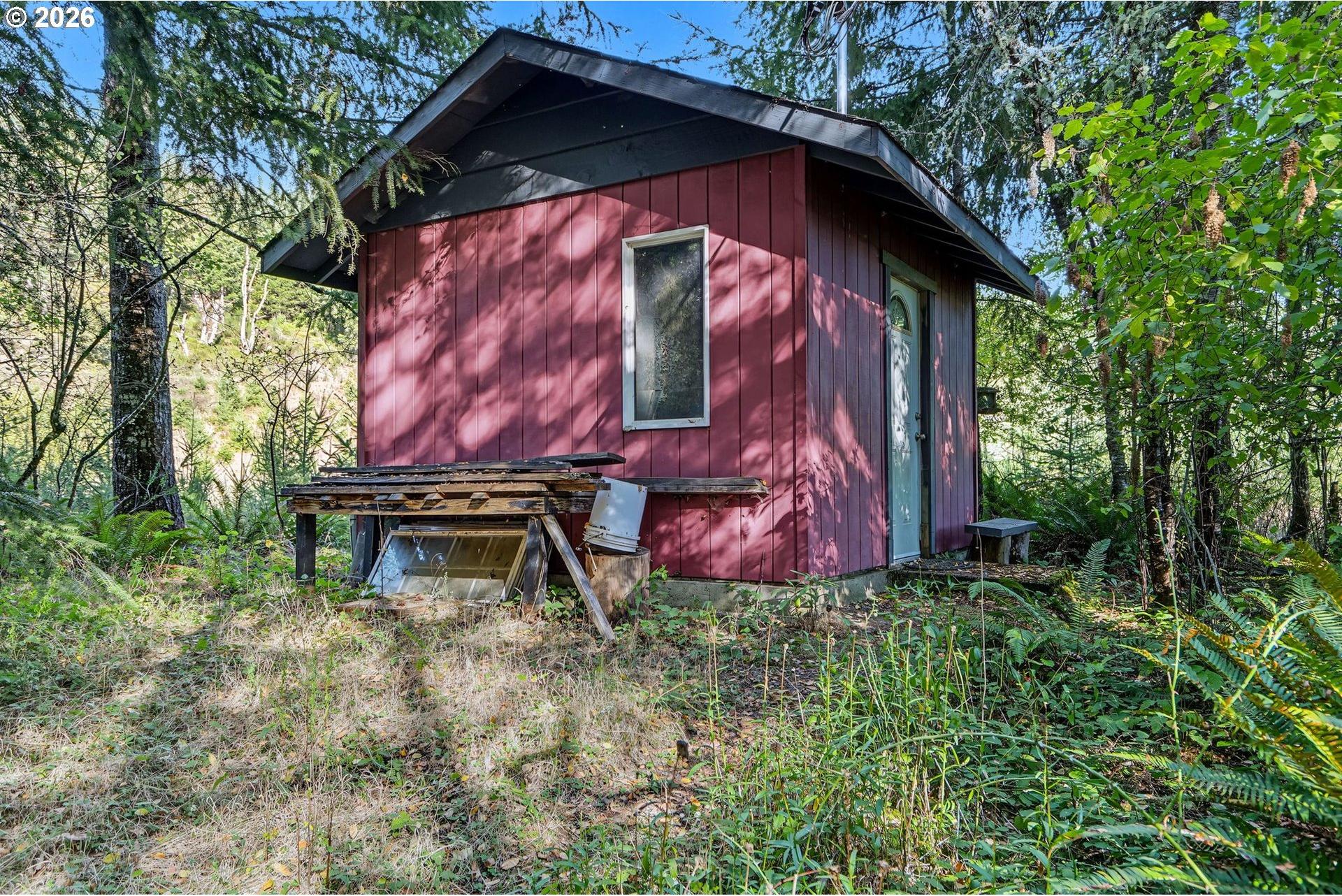 2804 Spring Villa Road Southeast Silverton, OR 97381 - Photo 9 of 9 Gallery Image 9