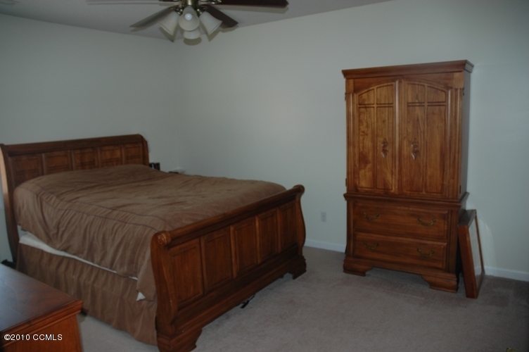 322 Buckhead Road Hubert, NC 28539 - Photo 8 of 15 012