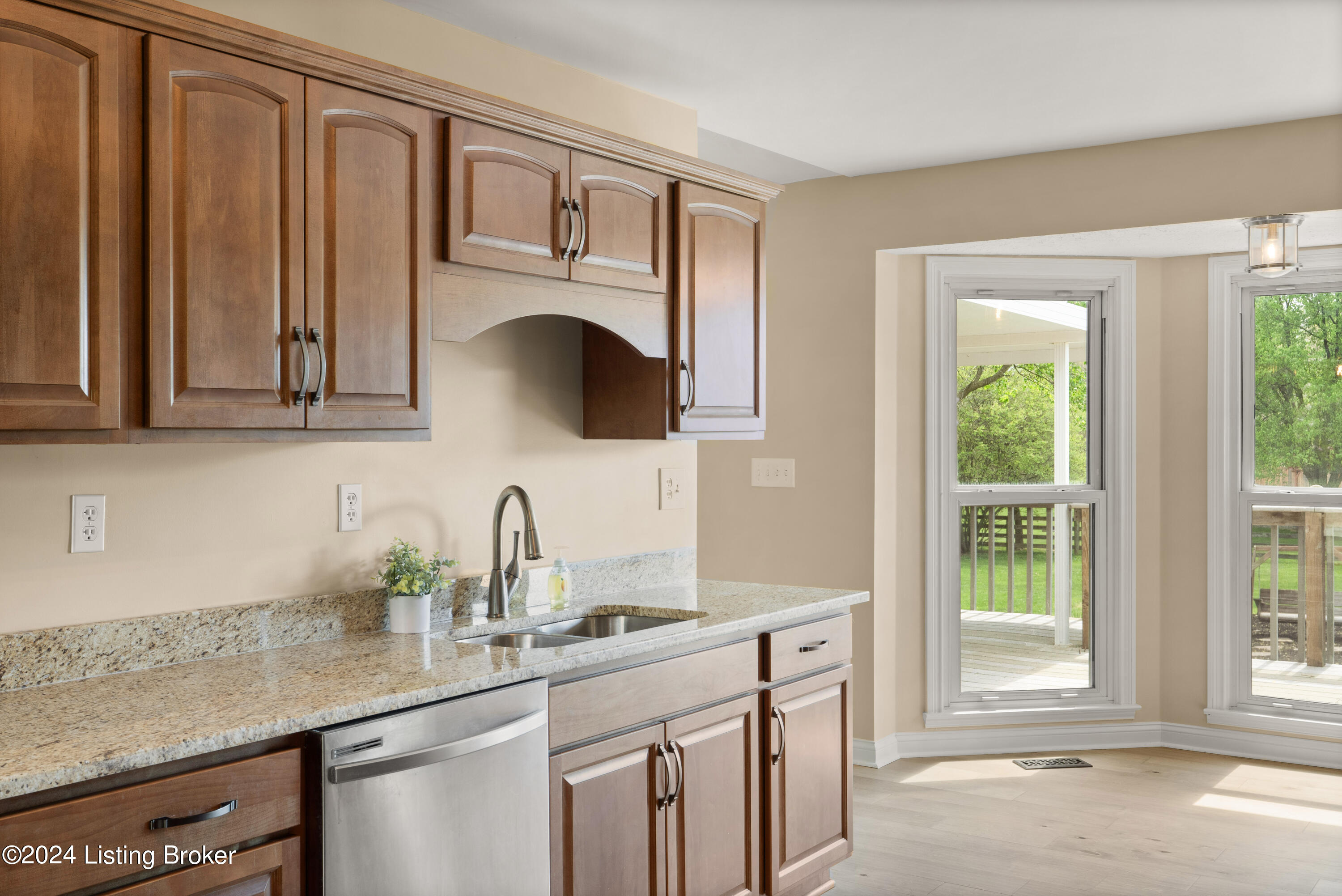 441 Floyds Fork Road Shepherdsville, KY 40165 - Photo 12 of 40 Kitchen