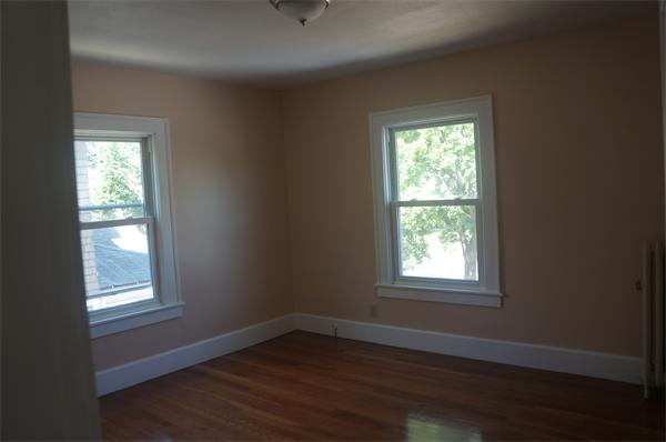 983 Sumner Avenue Springfield, MA 01118 - Photo 10 of 15 Gallery Image 10