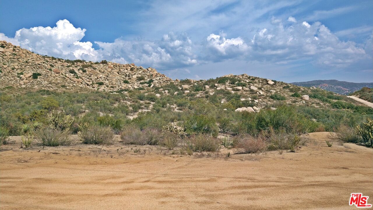 47650 Aguanga Ranchos Road Aguanga, CA 92536 - Photo 14 of 47 Gallery Image 14