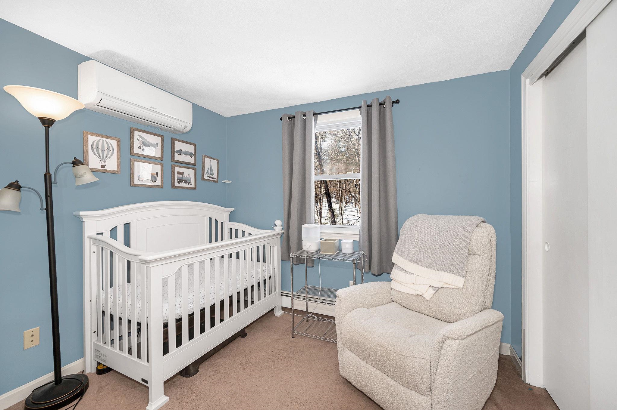 14 Londonderry Road Windham, NH 03087 - Photo 25 of 47