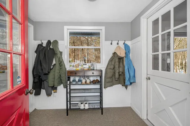 $640,000 | 14 Londonderry Road, Windham, NH 03087