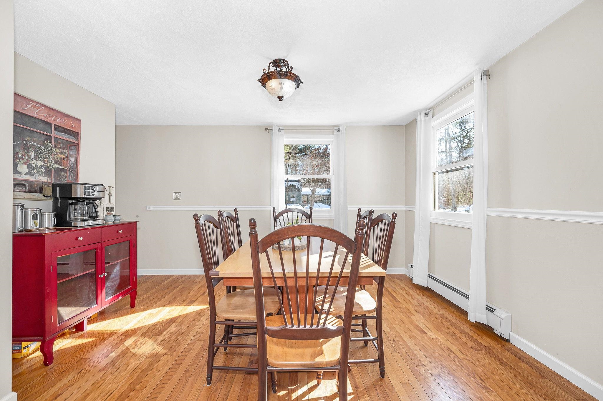 14 Londonderry Road Windham, NH 03087 - Photo 10 of 47