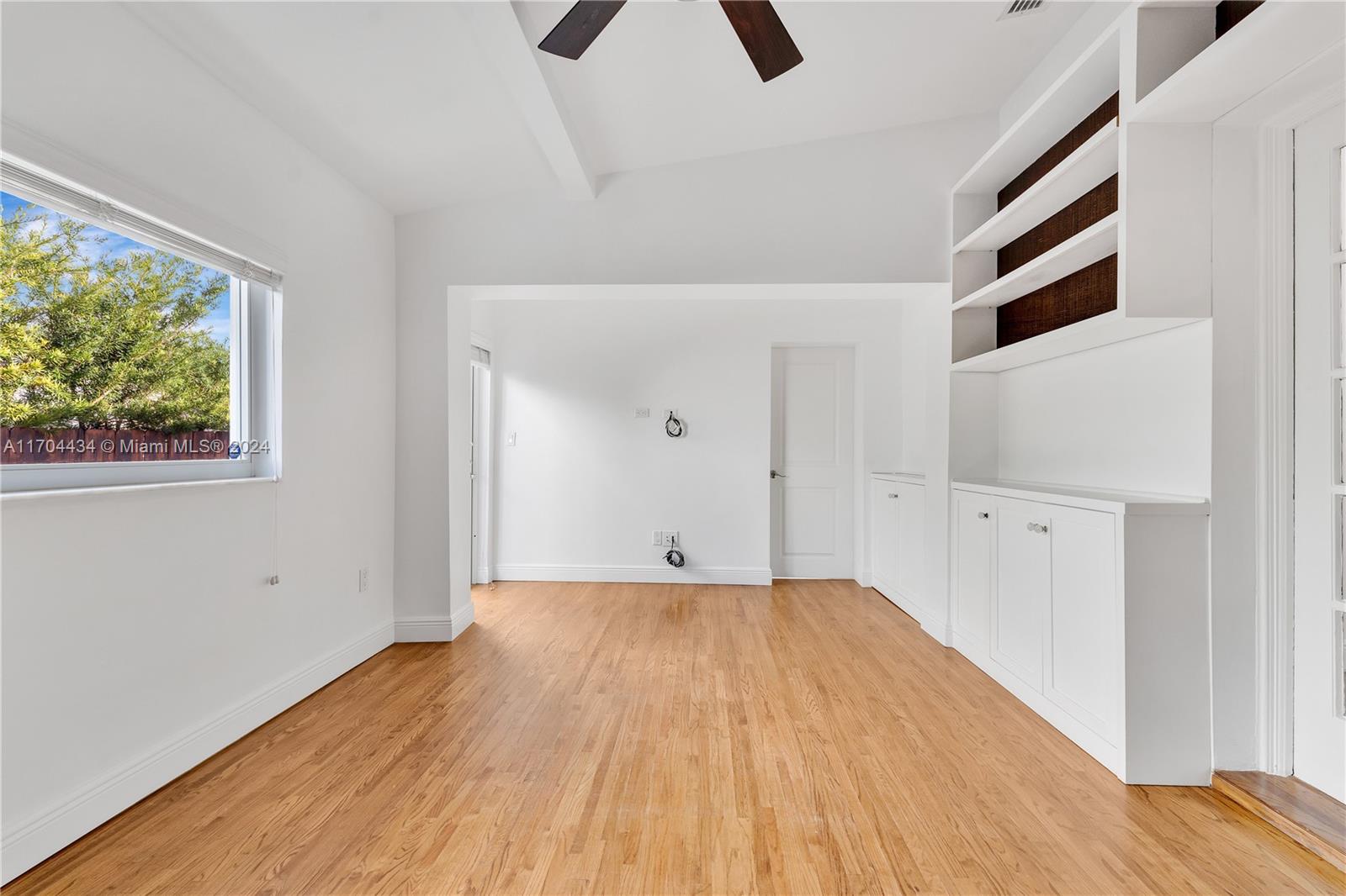 205 Southwest 21st Road Miami, FL 33129 - Photo 14 of 37