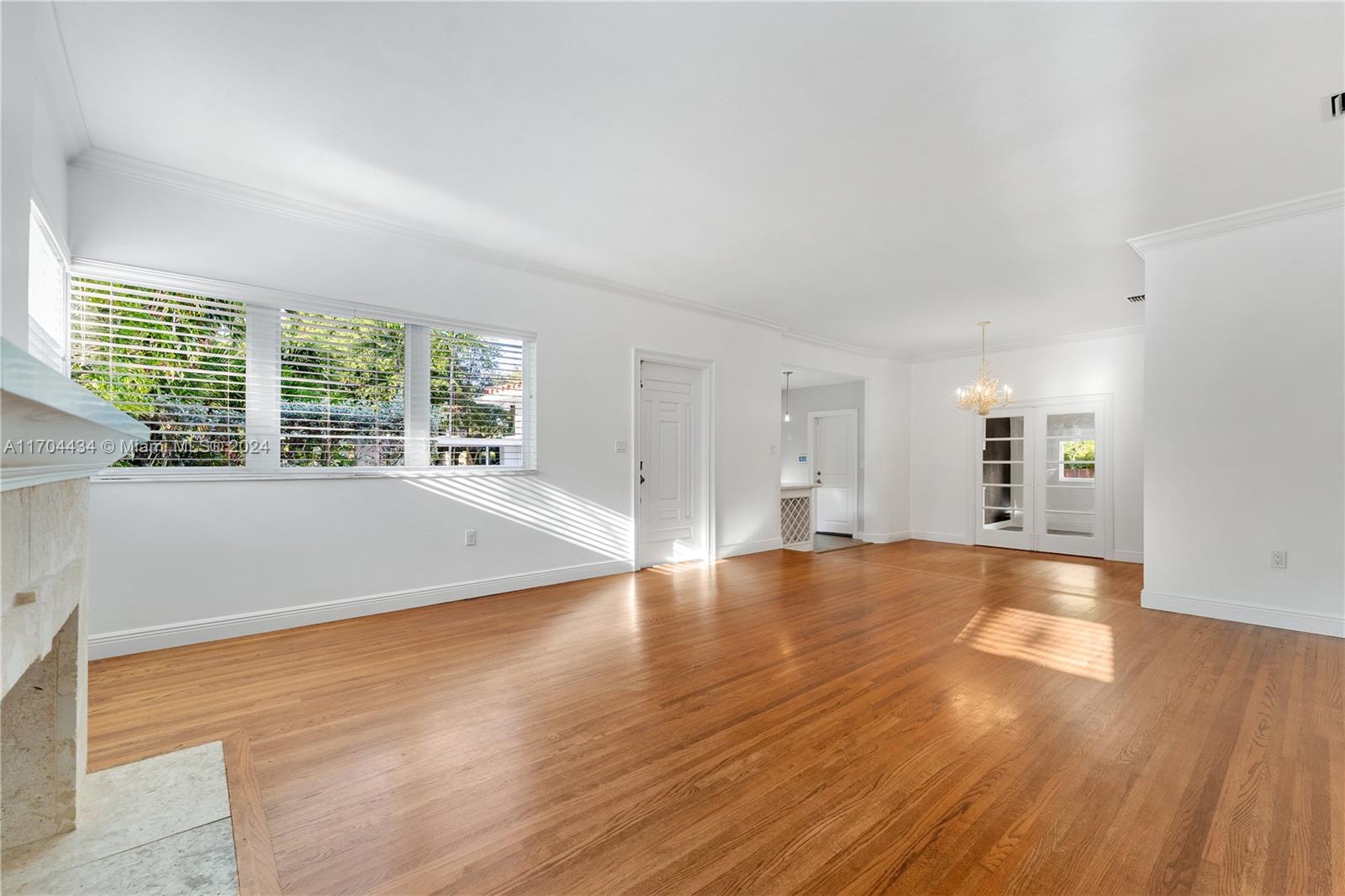 205 Southwest 21st Road Miami, FL 33129 - Photo 5 of 37