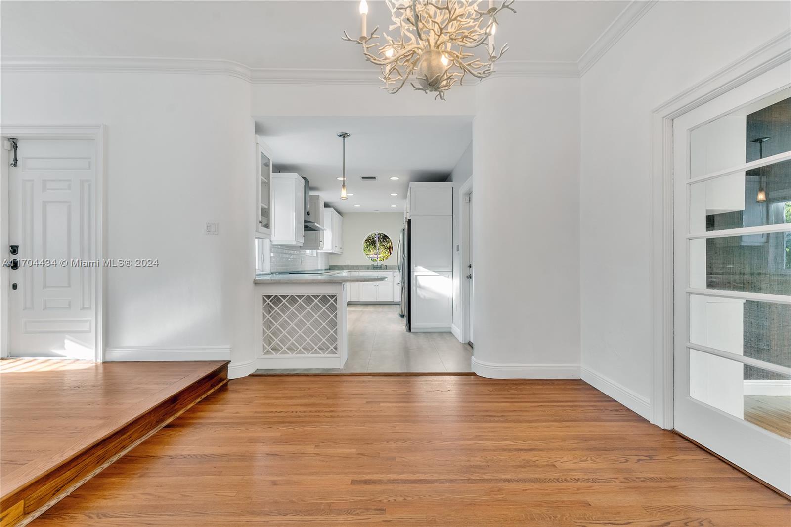 205 Southwest 21st Road Miami, FL 33129 - Photo 9 of 37