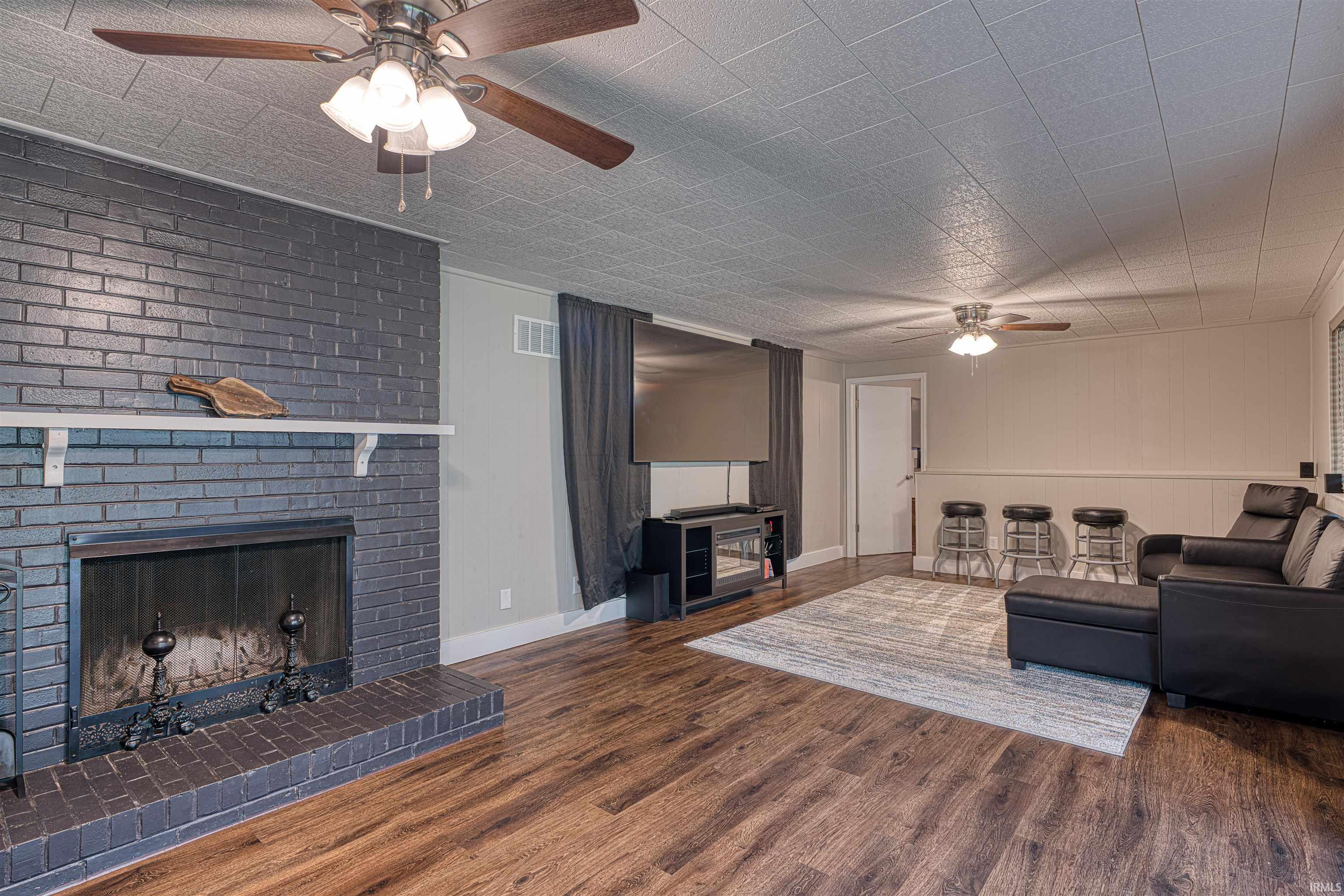2115 North Red Bank Road Evansville, IN 47720 - Photo 23 of 36 Gallery Image 23
