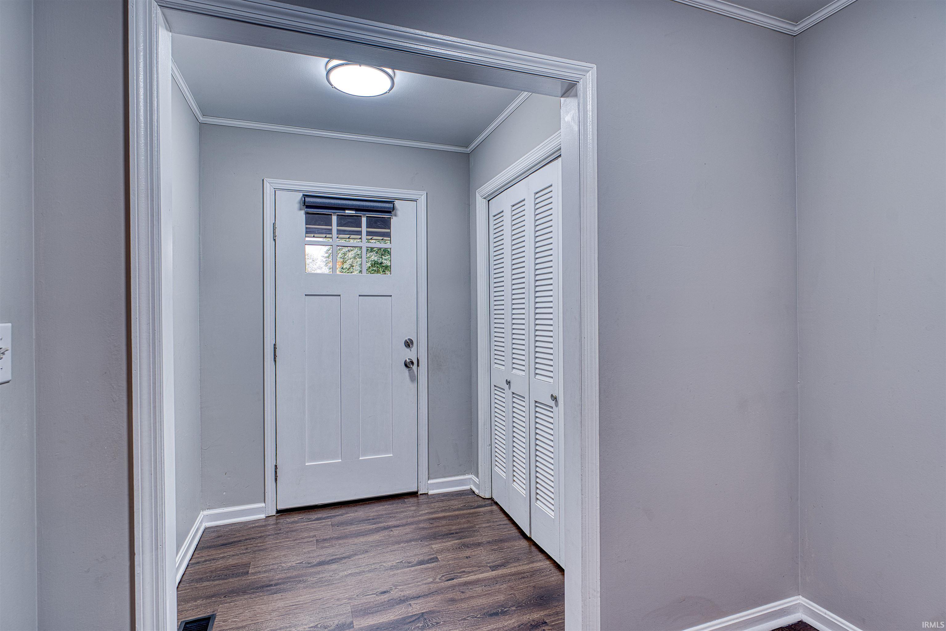 2115 North Red Bank Road Evansville, IN 47720 - Photo 3 of 36 Gallery Image 3