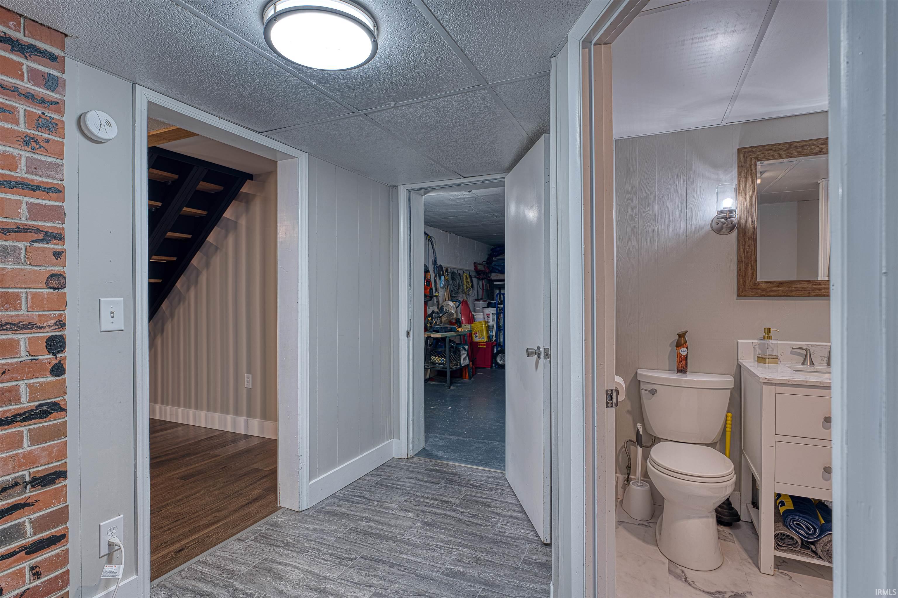 2115 North Red Bank Road Evansville, IN 47720 - Photo 31 of 36 Gallery Image 31