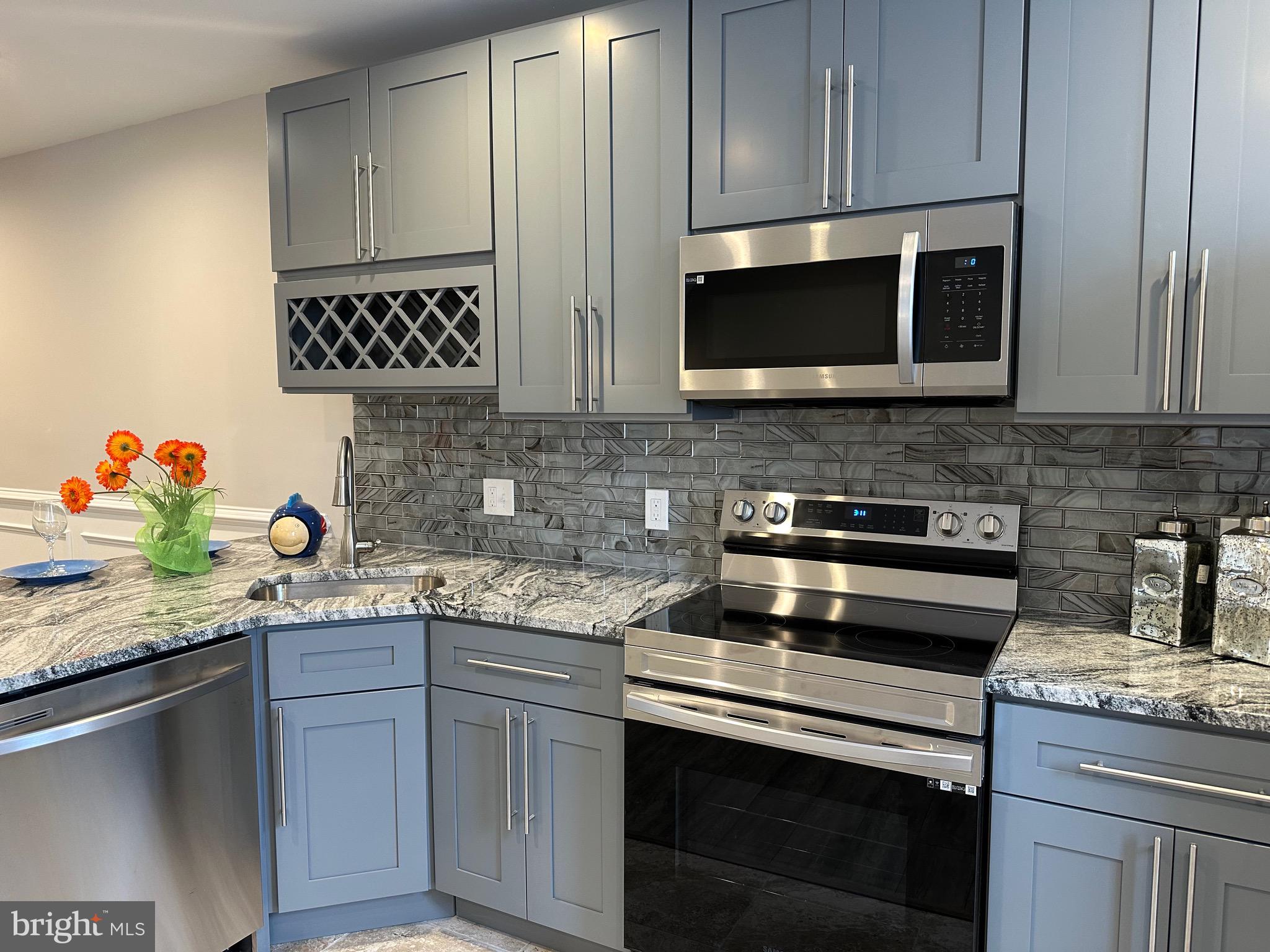 6638 North Uber Street Philadelphia, PA 19138 - Photo 4 of 25 Gallery Image 4
