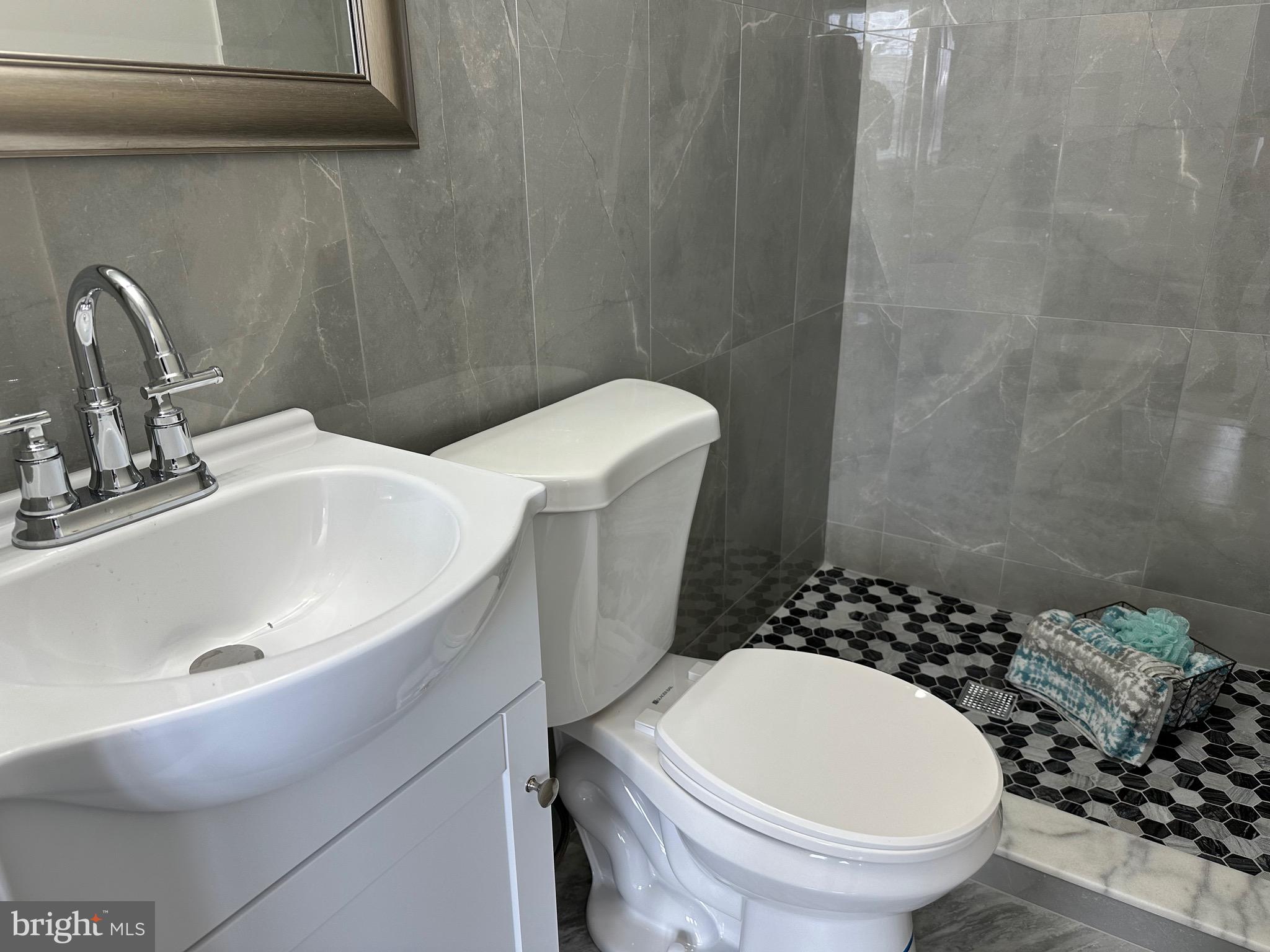 6638 North Uber Street Philadelphia, PA 19138 - Photo 10 of 25 Gallery Image 10