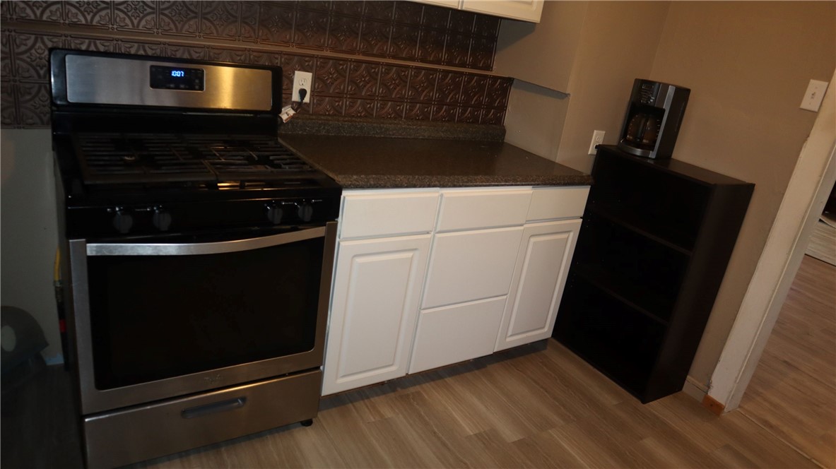 234 Mosley Road Greece, NY 14616 - Photo 22 of 38