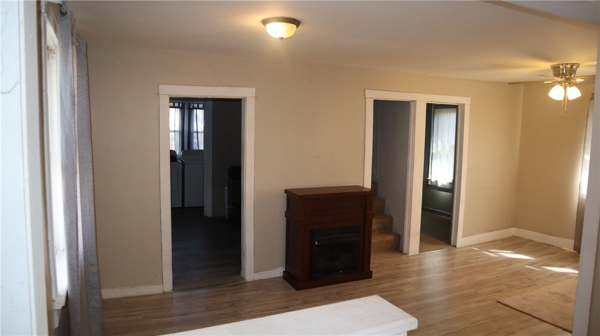 234 Mosley Road Greece, NY 14616 - Photo 8 of 38