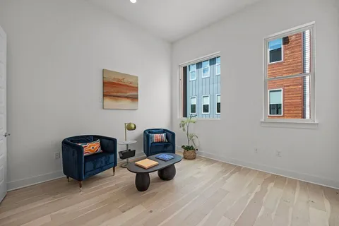 $899,900 | 2505 Bluebonnet Lane, Unit 14, Austin, TX 78704