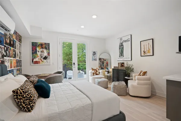 $899,900 | 2505 Bluebonnet Lane, Unit 14, Austin, TX 78704