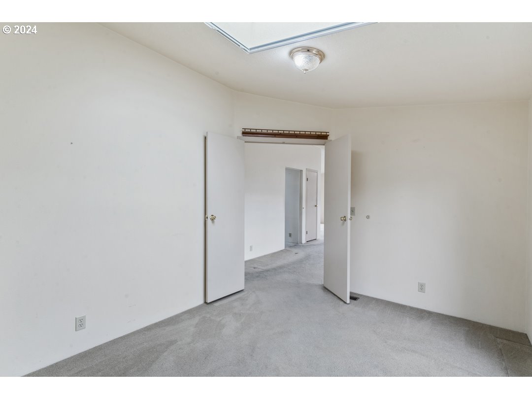 2150 Laura Street, Unit 212 Springfield, OR 97477 - Photo 16 of 37 a view of an empty room