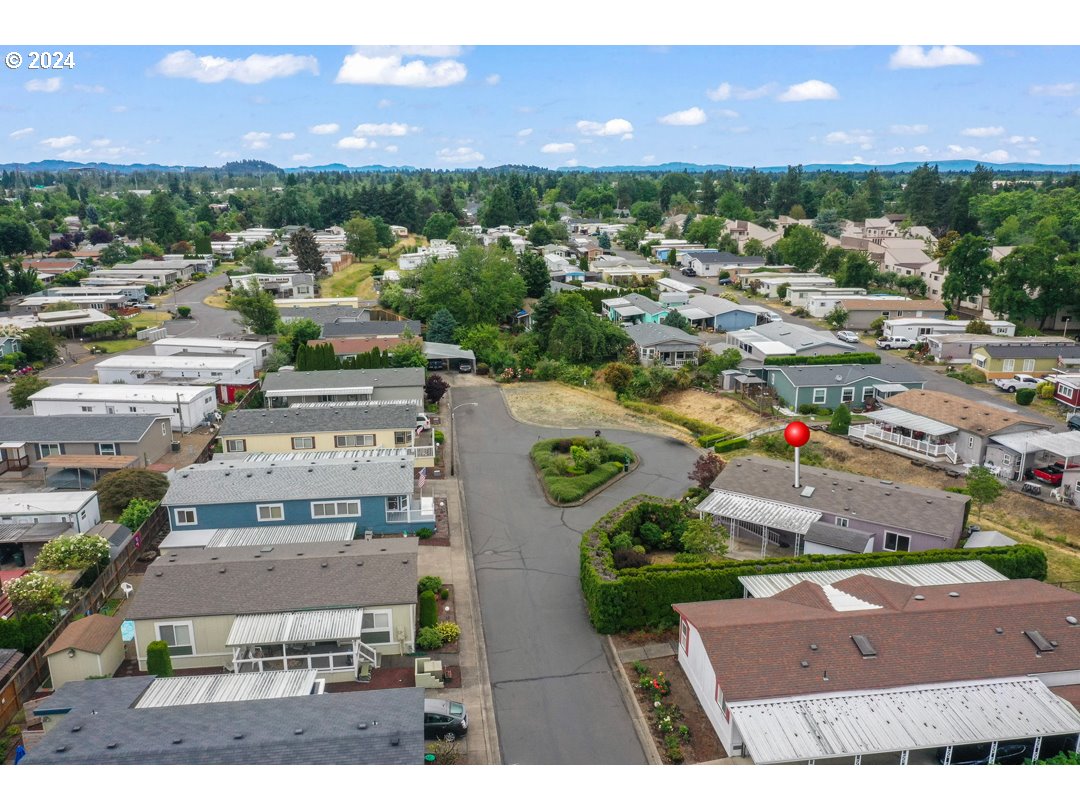 2150 Laura Street, Unit 212 Springfield, OR 97477 - Photo 37 of 37 an aerial view of a houses with outdoor space