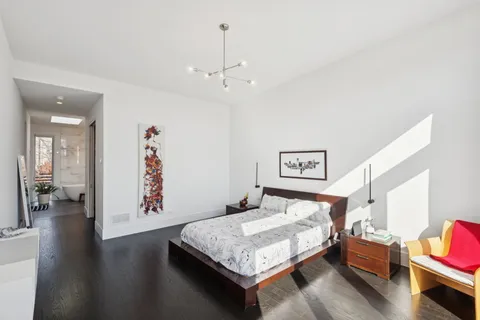 $1,700,000 | 2629 West Superior Street, Chicago, IL 60612