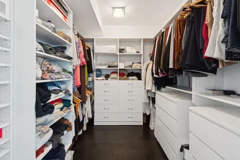 $1,700,000 | 2629 West Superior Street, Chicago, IL 60612