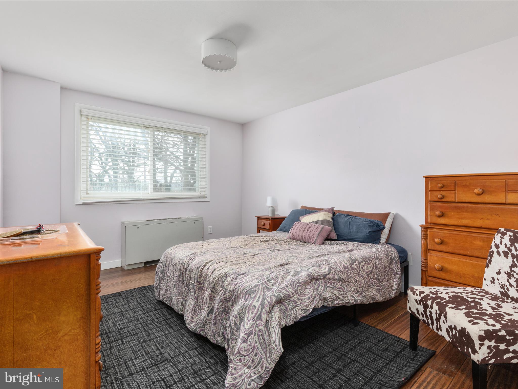 5101 8th Road South, Unit 101 Arlington, VA 22204 - Photo 17 of 46 2E6A6094_5101 8th Rd S _101 - Faraz Behvandi - Abs