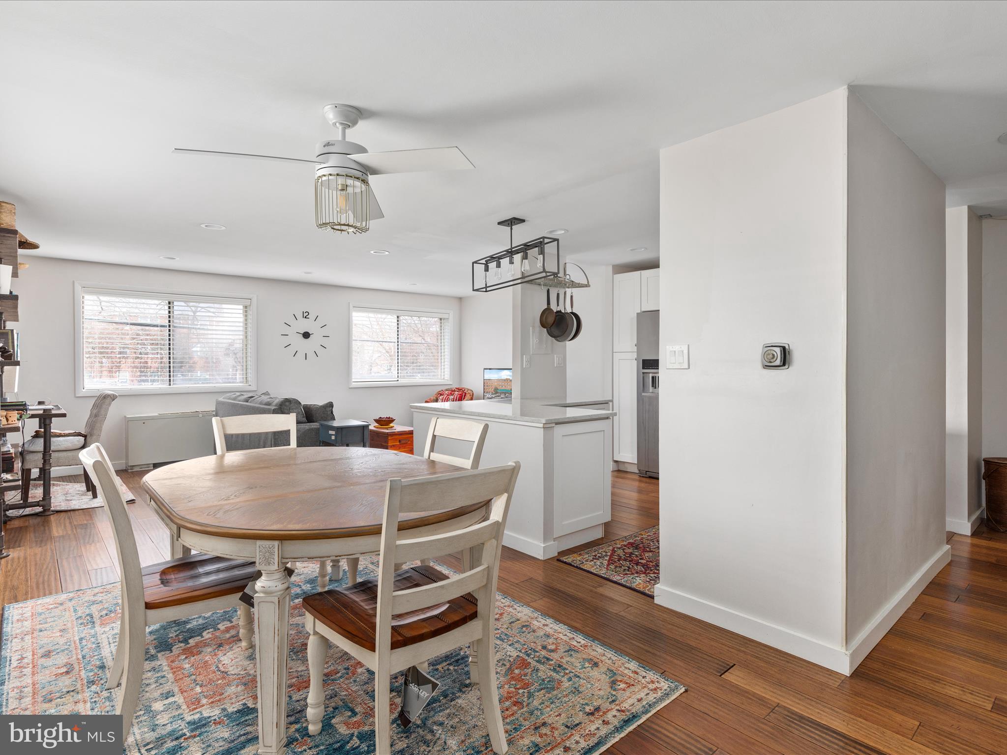 5101 8th Road South, Unit 101 Arlington, VA 22204 - Photo 5 of 46 2E6A6125_5101 8th Rd S _101 - Faraz Behvandi - Abs